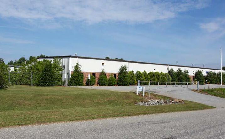 Pictures of Industrial property located at 113 Sunrise Center Dr, Thomasville, NC 27360 for lease - image #1