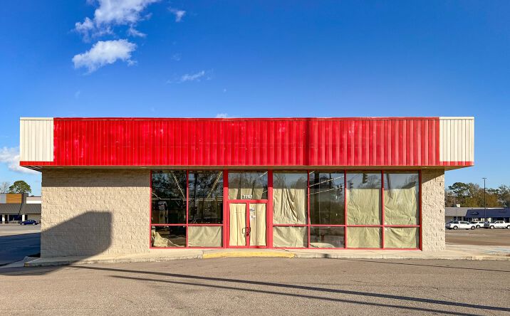 Pictures of Retail, Industrial property located at 2262 W Thomas St, Hammond, LA 70401 for lease - image #1