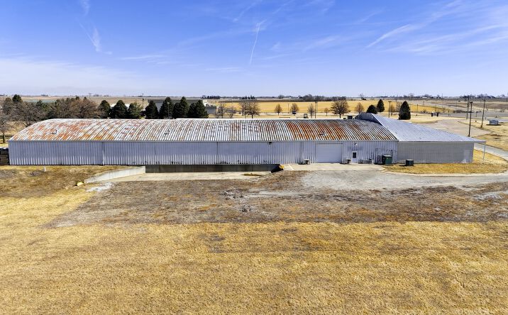 Pictures of Industrial property located at 2485 Old State Hwy 163, Pella, IA 50219 for lease - image #1