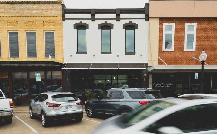 Pictures of Office property located at 105 N Main St, Bryan, TX 77803 for lease - image #1