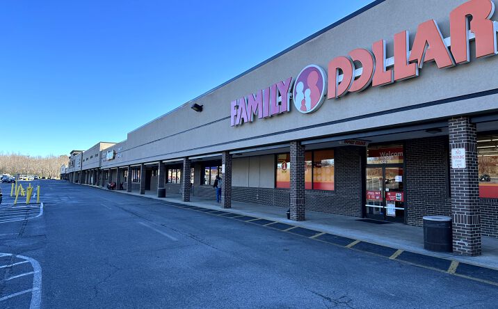 Pictures of Retail property located at 1200 E Main St, Pulaski, VA 24301 for lease - image #1