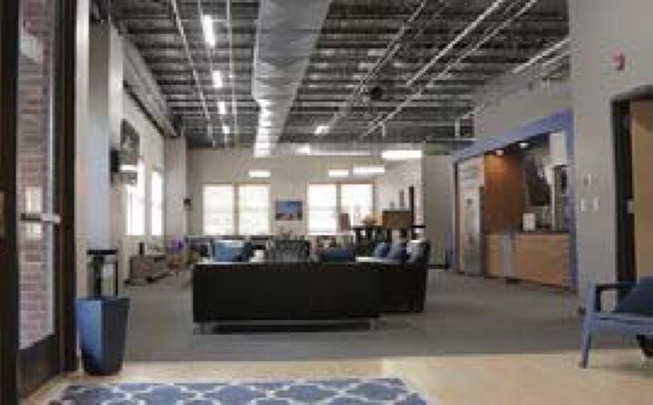 Pictures of Retail, Office property located at 601 E Locust St, Des Moines, IA 50309 for lease - image #1