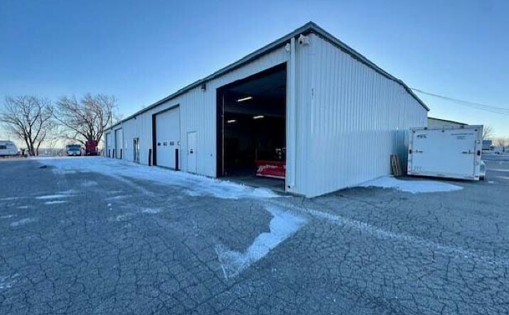 Pictures of Industrial property located at 641 31st Ave SW, Cedar Rapids, IA 52404 for lease - image #1