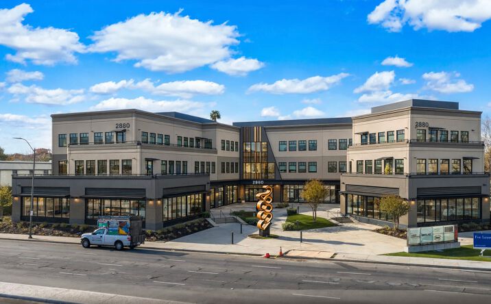 Pictures of Retail property located at 2880 Stevens Creek Blvd, San Jose, CA 95128 for lease - image #1