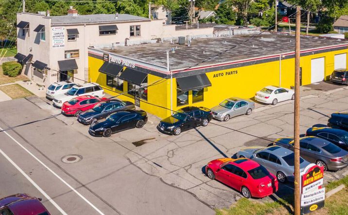 Pictures of Retail, Industrial property located at 6820 W Sylvania Ave, Sylvania, OH 43560 for lease - image #1