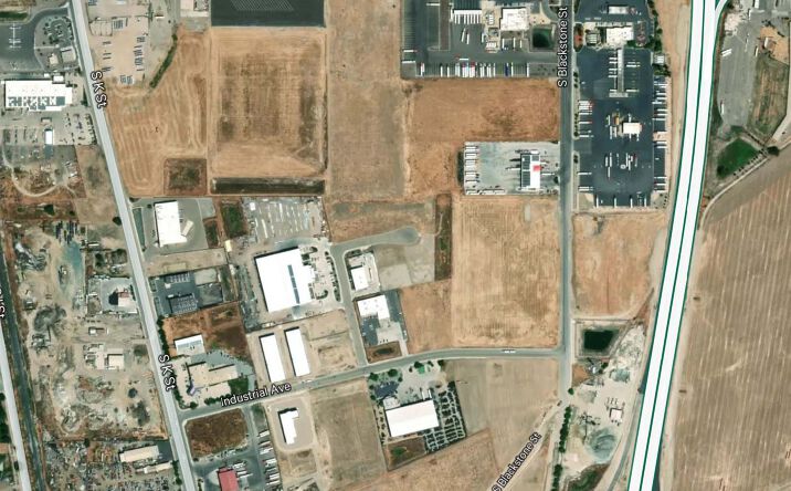 Pictures of Industrial property located at 725 Industrial Ave, Tulare, CA 93274 for lease - image #1
