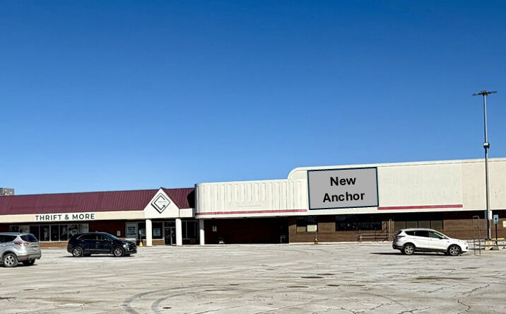 Pictures of Retail property located at 2500 S Alpine Rd, Rockford, IL 61108 for lease - image #1
