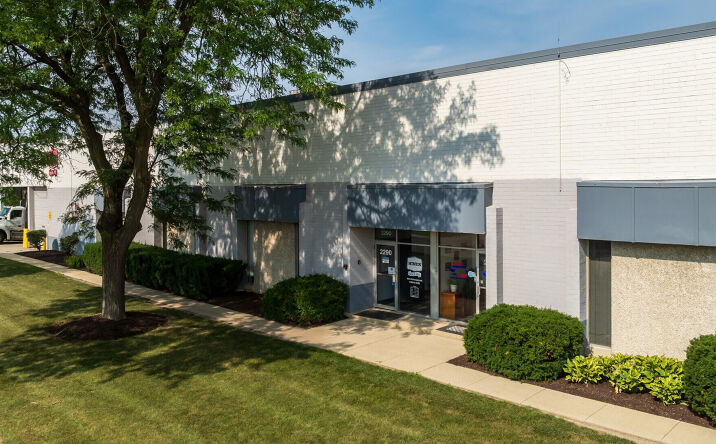 Pictures of Industrial property located at 2290-2300 Hammond Dr, Schaumburg, IL 60173 for lease - image #1