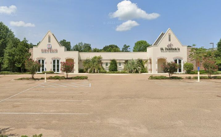 Pictures of Office, Retail property located at 728 Clinton Pkwy, Clinton, MS 39056 for lease - image #1