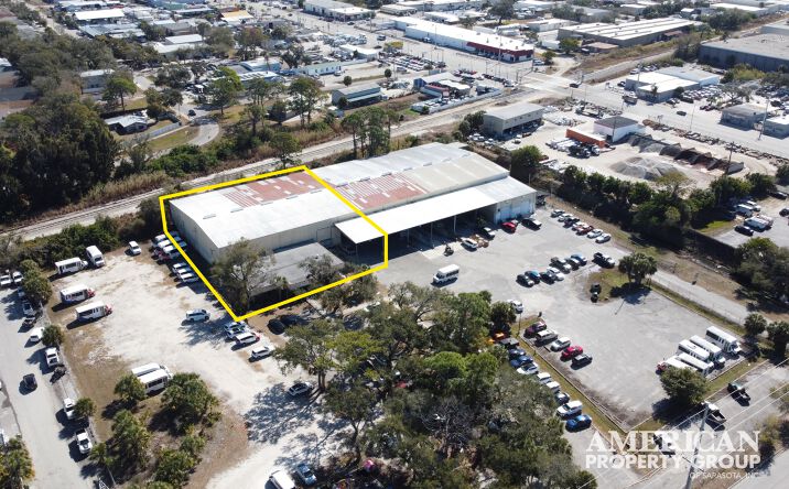 Pictures of Industrial property located at 1800 N East Ave, Sarasota, FL 34234 for lease - image #1