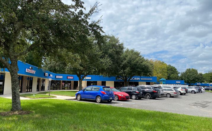 Pictures of Retail, Office property located at 2569 County Rd 220, Middleburg, FL 32068 for lease - image #1