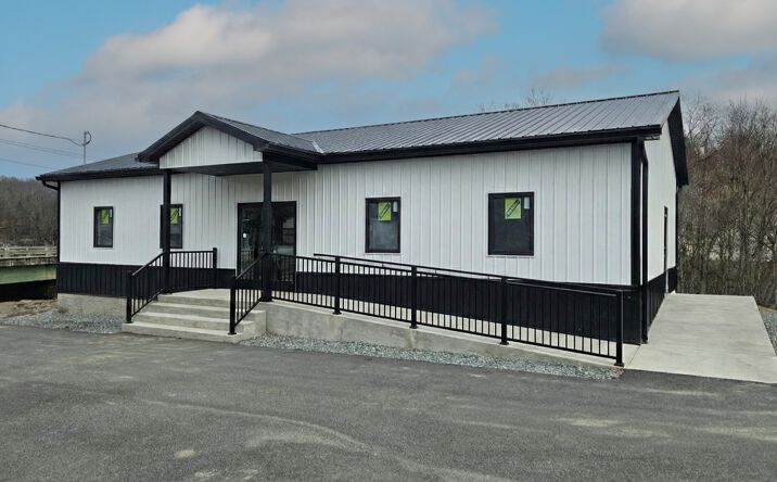 Pictures of Retail property located at 6433 U.S. Route 60 E, Barboursville, WV 25504 for lease - image #1