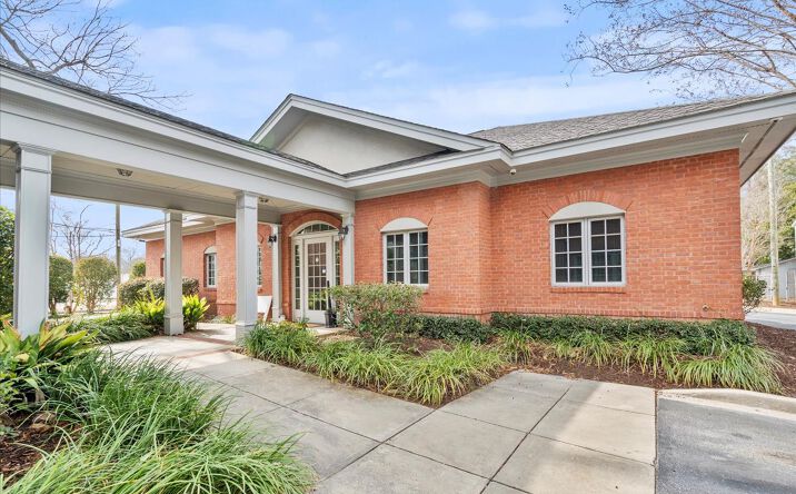 Pictures of Office property located at 305 McLeod St, Florence, SC 29501 for lease - image #1