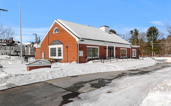 Pictures of Retail, Restaurant, Office property located at 986 Main St, Tewksbury, MA 01876 for lease - image #1