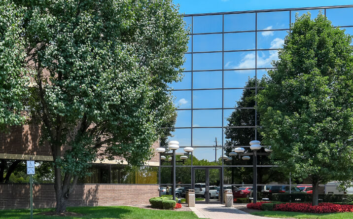 Pictures of Office property located at 38600 Van Dyke Ave, Sterling Heights, MI 48312 for lease - image #1