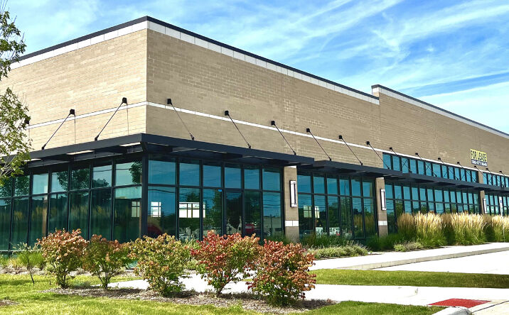 Pictures of Retail, Industrial property located at 40421-40581 Mound Road, Sterling Heights, MI 48310 for lease - image #1