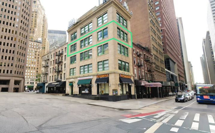 Pictures of Office property located at 40 Water St, New York, NY 10004 for lease - image #1