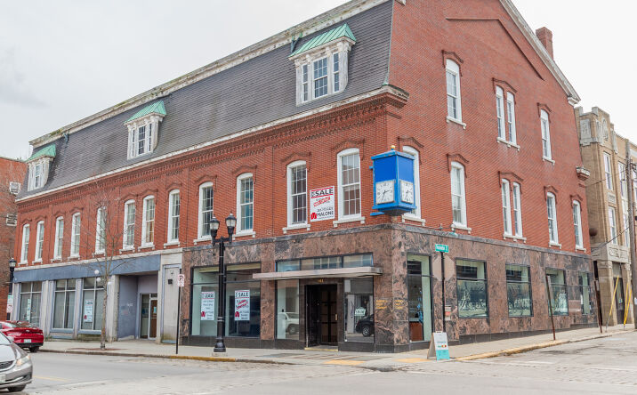 Pictures of Office property located at 163 Main St, Biddeford, ME 04005 for lease - image #1