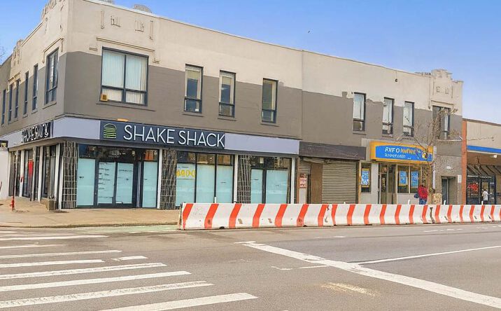 Pictures of Retail property located at 46-20 Queens Blvd, Sunnyside, NY 11104 for lease - image #1
