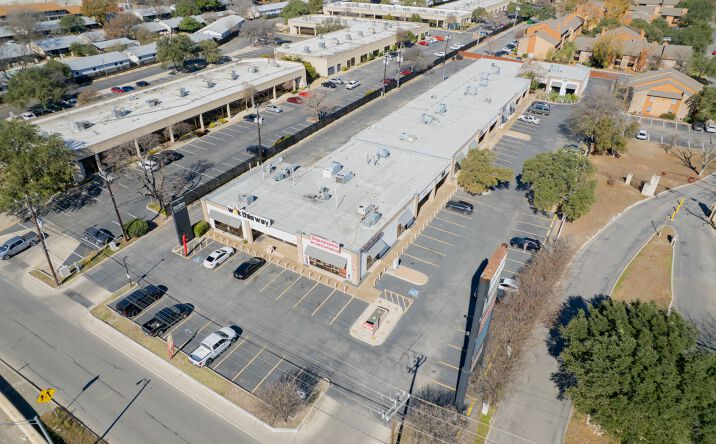 Pictures of Retail property located at 2411 NE Interstate 410 Loop, San Antonio, TX 78217 for lease - image #1