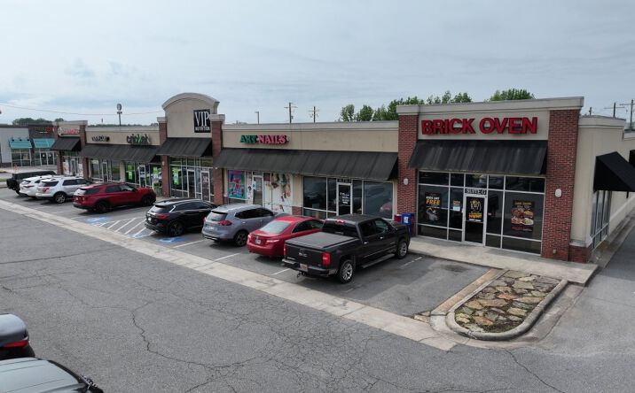Pictures of Retail, Restaurant property located at 2051 W Main St, Cabot, AR 72023 for lease - image #1
