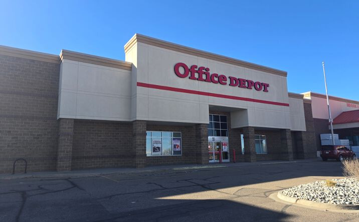 Pictures of Retail property located at 2825 35th Ave, Greeley, CO 80634 for lease - image #1