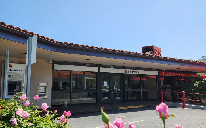 Pictures of Retail, Office, Restaurant property located at 20 Miraleste Plaza, Rancho Palos Verdes, CA 90275 for lease - image #1