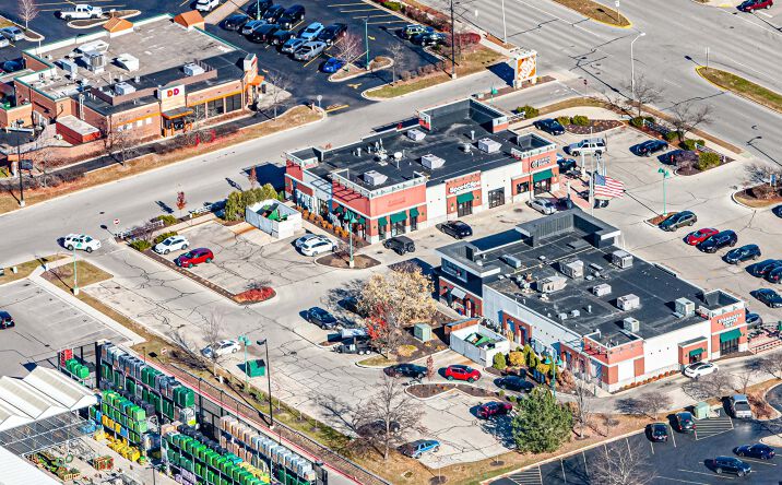 Pictures of Retail property located at 2915 S 108th St, West Allis, WI 53227 for lease - image #1