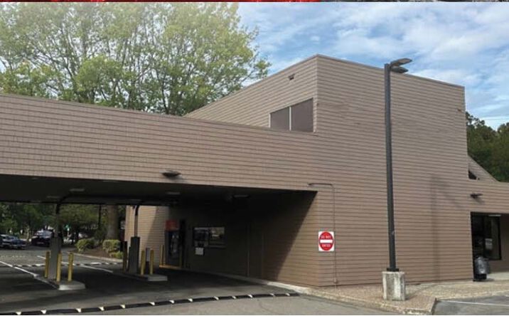 Pictures of Office property located at 5615 S Macadam Ave, Portland, OR 97239 for lease - image #1