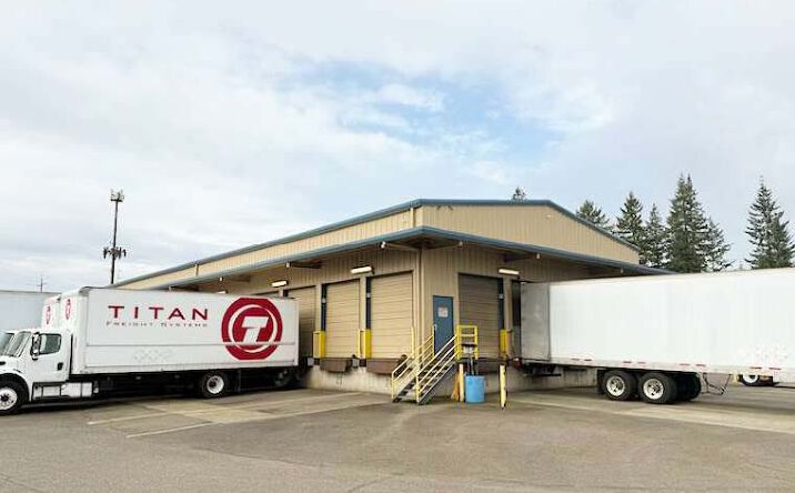 Pictures of Industrial property located at 6201 SE Lake Rd, Portland, OR 97222 for lease - image #1