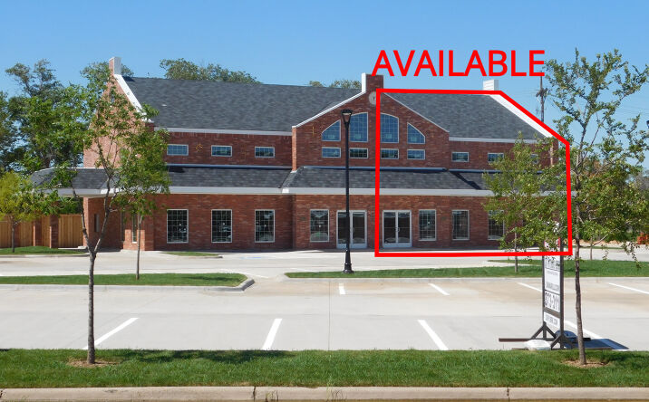 Pictures of Retail, Restaurant property located at 1901 N 2nd Ave, Canyon, TX 79015 for lease - image #1