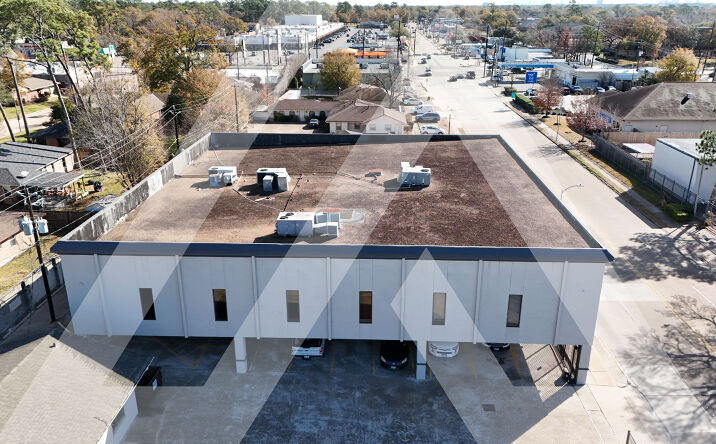 Pictures of Office property located at 10122 Long Point Rd, Houston, TX 77043 for lease - image #1