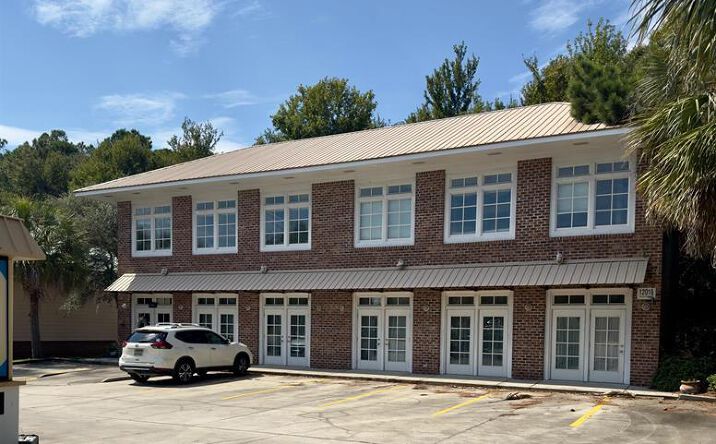 Pictures of Office, Special Purpose property located at 12019 Ocean Hwy, Pawleys Island, SC 29585 for lease - image #1