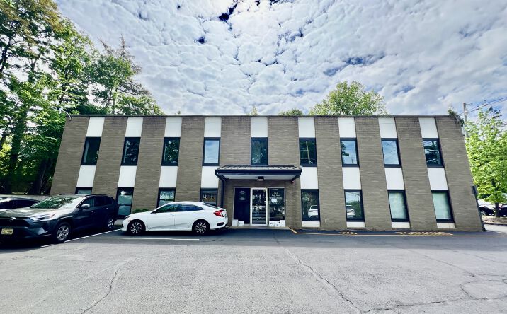 Pictures of Office property located at 245 Engle St, Englewood, NJ 07631 for lease - image #1