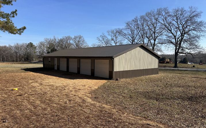 Pictures of Industrial, Special Purpose property located at 225 Seymore Rd, Paris, TN 38242 for lease - image #1