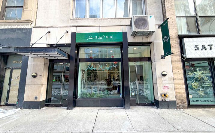 Pictures of Retail property located at 135 W 14th St, New York, NY 10011 for lease - image #1