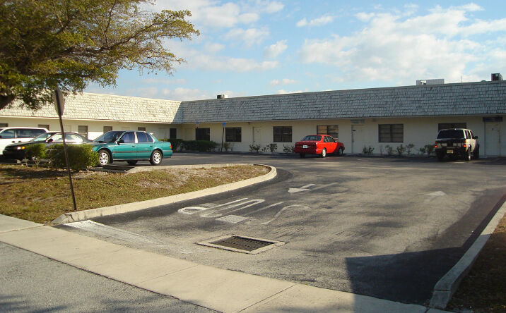 Pictures of Industrial property located at 3050 SW 14th Pl, Boynton Beach, FL 33426 for lease - image #1
