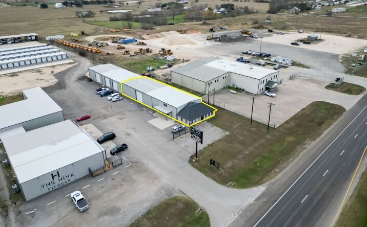 Pictures of Office, Industrial, Retail property located at 2762 TX-21, Caldwell, TX 77836 for lease - image #1