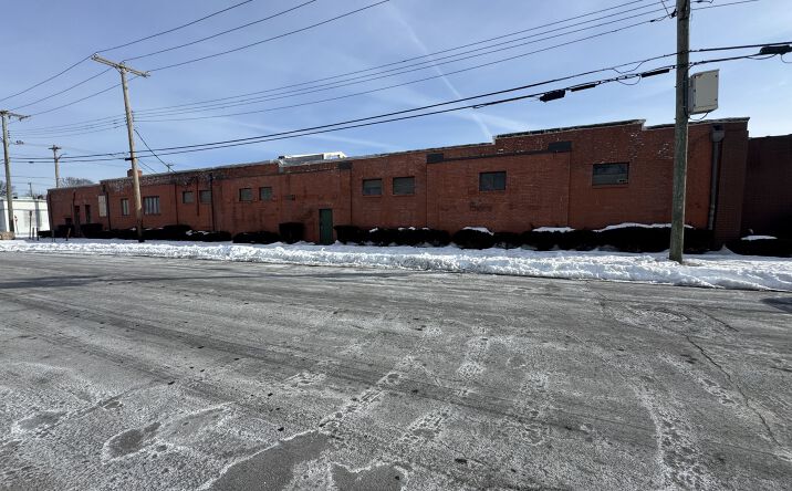 Pictures of Industrial property located at 17 James Street New Haven, CT, USA, New Haven, CT 06513 for lease - image #1