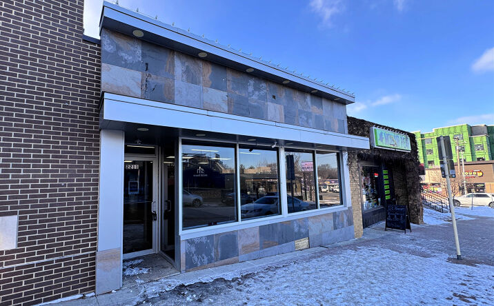 Pictures of Retail, Restaurant property located at 2211 College St, Cedar Falls, IA 50613 for lease - image #1