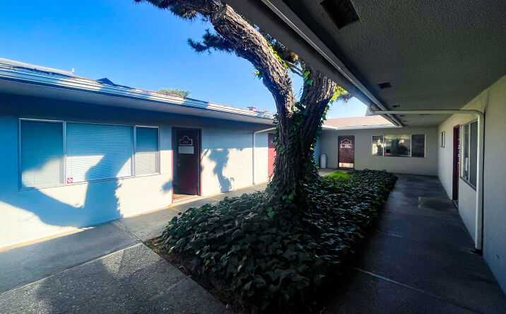 Pictures of Office property located at 1043 R St, Fresno, CA 93701 for lease - image #1