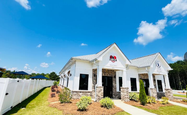 Pictures of Office, Retail, Special Purpose property located at 2531 Malcom Bridge Rd, Bogart, GA 30622 for lease - image #1