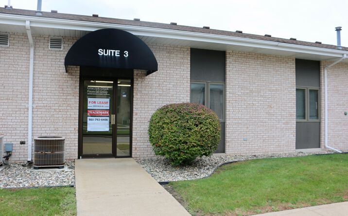 Pictures of Retail, Office property located at 3216 Christy Way, Saginaw, MI 48603 for lease - image #1