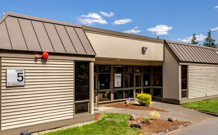 Pictures of Industrial property located at 2737 152nd Ave NE, Redmond, WA 98052 for lease - image #1