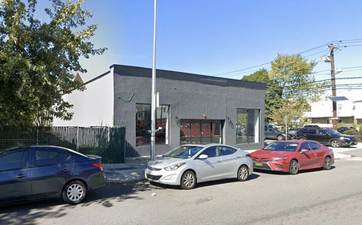 Pictures of Retail, Industrial property located at 1033 Broadway, Bayonne, NJ 07002 for lease - image #1