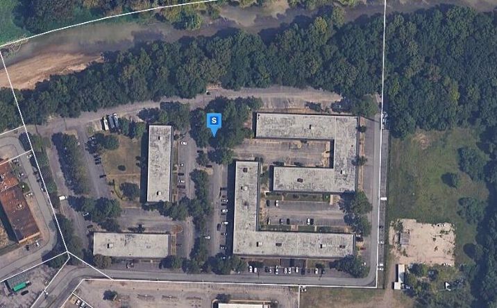 Pictures of Office property located at 2400 Mt Moriah Rd, Memphis, TN 38117 for lease - image #1