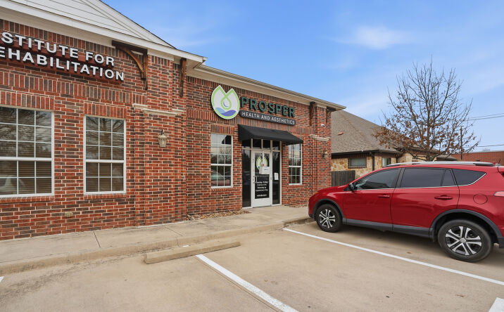 Pictures of Office property located at 2950 W Camp Wisdom Rd, Grand Prairie, TX 75052 for lease - image #1