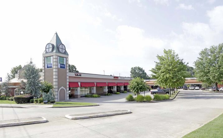 Pictures of Retail, Office property located at 4300 Rogers Ave, Fort Smith, AR 72903 for lease - image #1