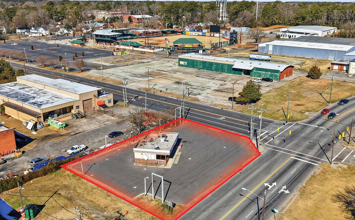 Pictures of Retail property located at 708 Dr Martin Luther King Jr Blvd, Kinston, NC 28501 for lease - image #1