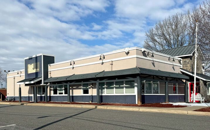 Pictures of Restaurant property located at 1145 Glenway Dr, Statesville, NC 28625 for lease - image #1